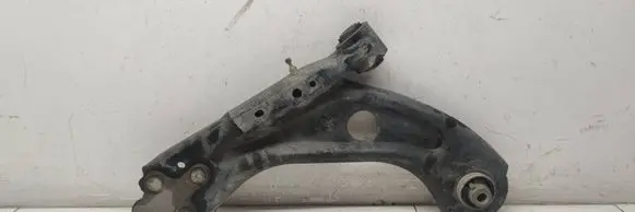Peugeot 308 Front lower control arm/wishbone 7AAA200493074D