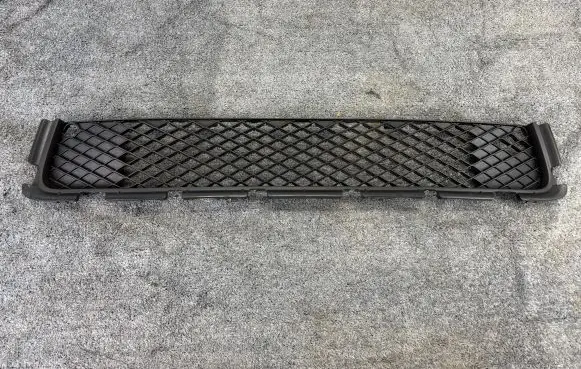 Mitsubishi ASX Front bumper lower grill 6402A218 K3119