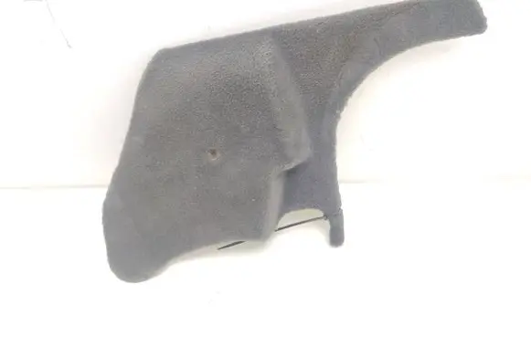 Foot area side trim
