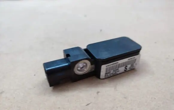 KIA Magentis Airbag deployment crash/impact sensor 959202G000
