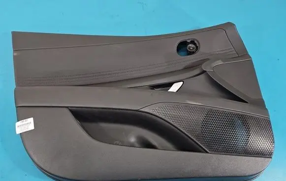 Hyundai Elantra VII Front door card panel trim 82730AA000 IMPRK1565921