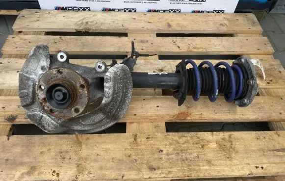 BMW 4 F32 F33 Front shock absorber/damper 6799098