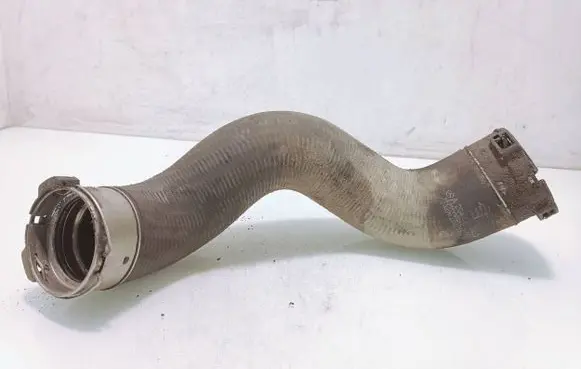 Mercedes-Benz C W204 Intercooler hose/pipe A2045281482