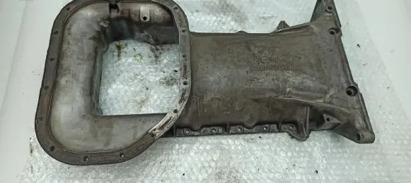 Oil sump