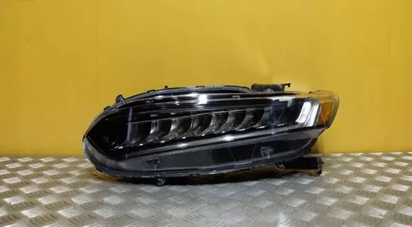 Honda Accord X Headlight/headlamp 20-17814-90-9 1810