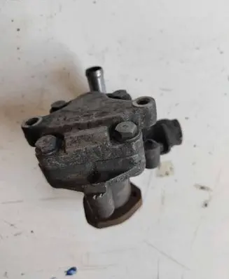 Seat Toledo II (1M) Power steering pump 1J0422154A