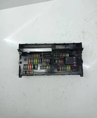 BMW 7 F01 F02 F03 F04 Fuse module 9234421 923442101