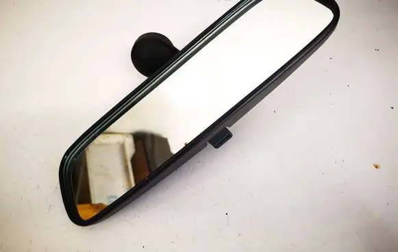 Subaru Outback Rear view mirror (interior) e13010836