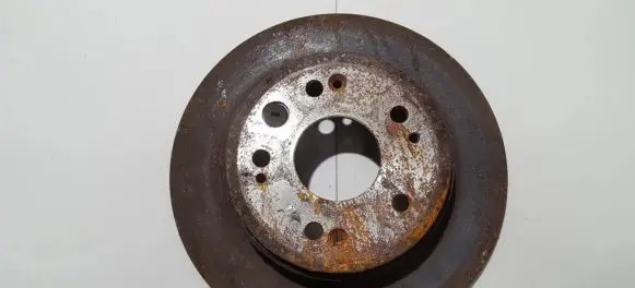 Honda CR-V Rear brake disc neventiliuojamas