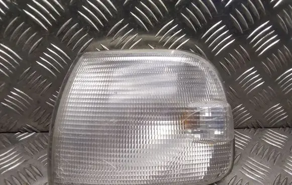Volkswagen Transporter - Caravelle T4 Front fender indicator light