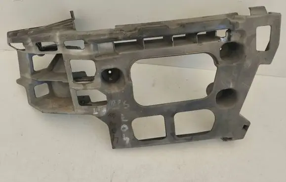 Peugeot 407 Rear bumper mounting bracket 9647553680