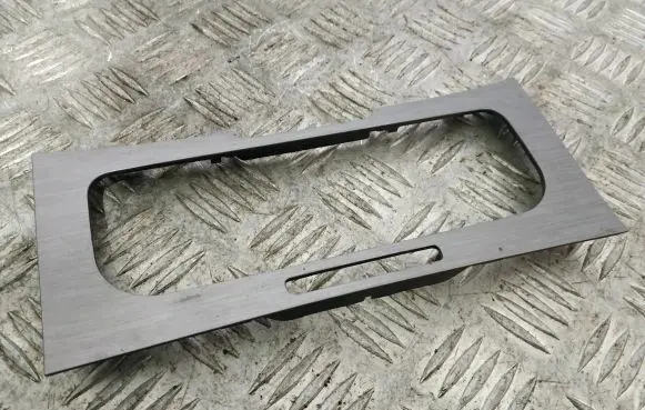 Volkswagen PASSAT B7 Dashboard glove box trim 3AA863082 0002036800
