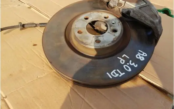 Audi A8 S8 D4 4H Brake discs and calipers set 