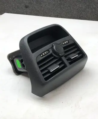 Peugeot 508 Rear air vent grill 9688876277