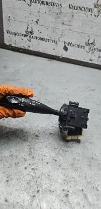 Toyota Corolla E120 E130 Indicator stalk 1736481