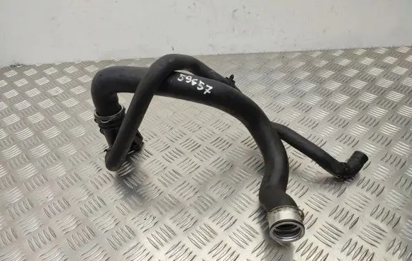 Mercedes-Benz GLK (X204) Engine coolant pipe/hose A6422001156