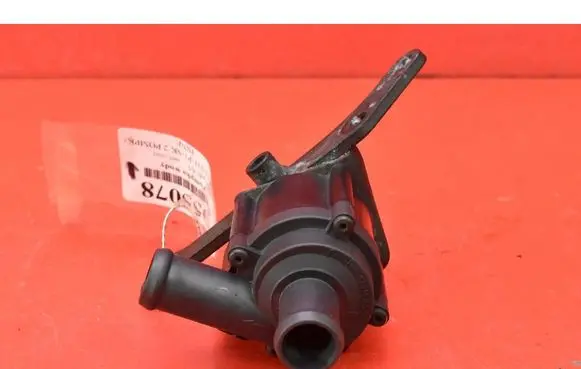 Audi A5 8T 8F Water pump 059121004G
