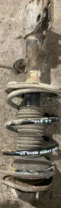 Toyota Corolla Verso AR10 Front shock absorber/damper