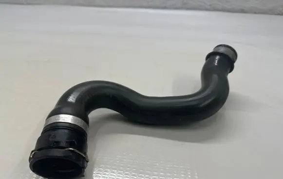 Mercedes-Benz C W205 Engine coolant pipe/hose A4475010482