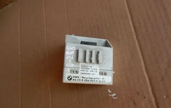 BMW 3 E46 Yaw turn rate sensor 8386932 40288