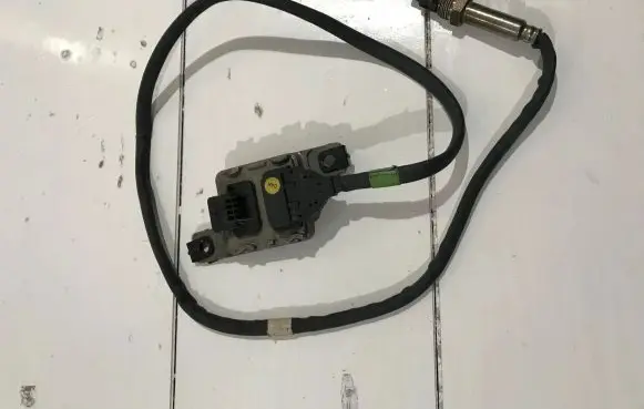 Volkswagen Sharan Lambda probe sensor 04L907805CC