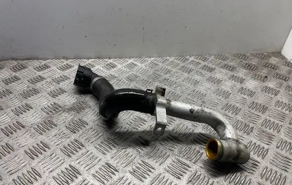 Audi A4 S4 B8 8K Engine coolant pipe/hose 8K0122101B