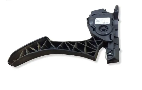 Volvo XC70 Accelerator throttle pedal 6G929F836DD 6PV00922003 C95YE04