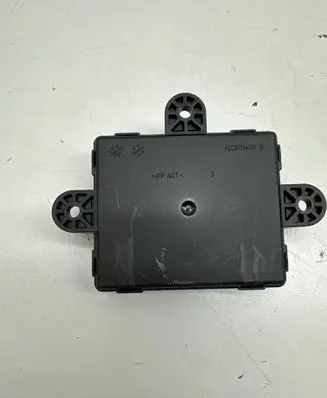 Volvo V40 Door control unit/module 31318953 AV6N14C236AB AV6N14C068AE