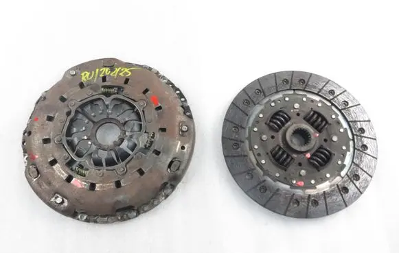 Suzuki Grand Vitara II Clutch set kit 2240080K00 2200080K00