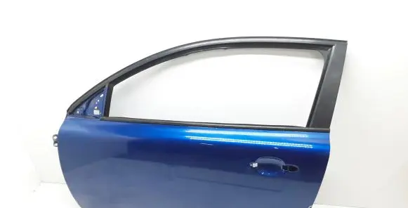 Volvo C30 Door (2 Door Coupe) 