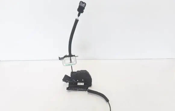 Renault Latitude (L70) Rear door lock 825030014R