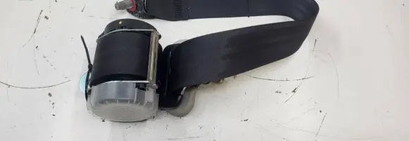 Nissan Leaf I (ZE0) Rear seatbelt 624239601D