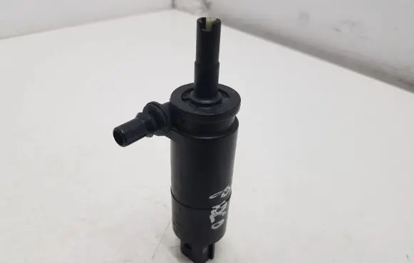 Volkswagen Polo V 6R Windscreen/windshield washer pump 6R0955681