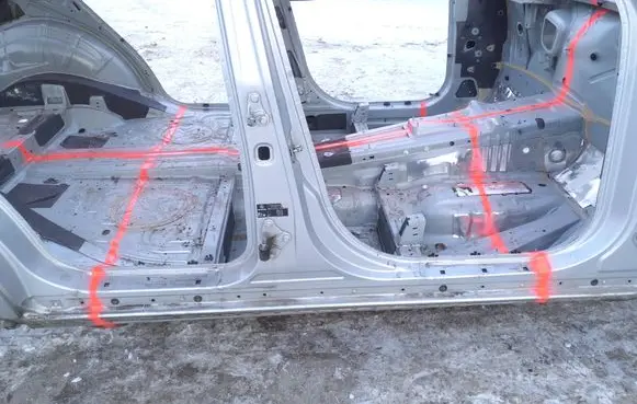 Mercedes-Benz R W251 Pillar (middle) 