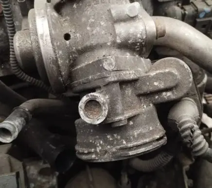 Chrysler Sebring (ST-22 - JR) Throttle valve