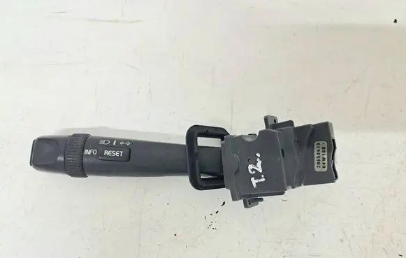 Volvo XC90 Indicator stalk 30658618
