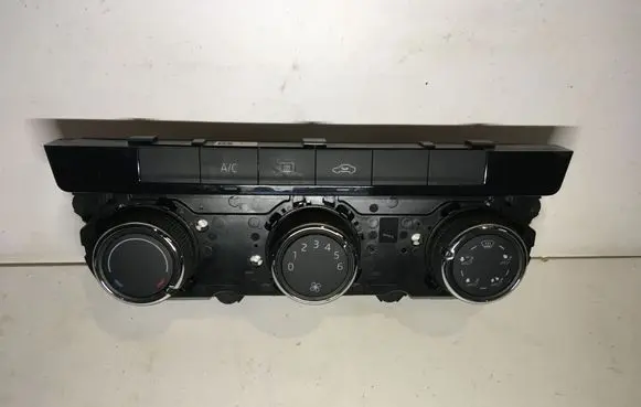 Skoda Octavia Mk3 (5E) Climate control unit 5E0820047H