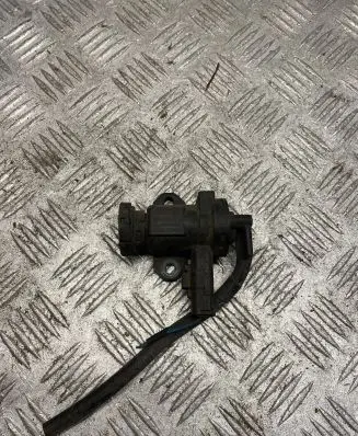 Citroen Xsara Picasso Turbo solenoid valve 9635704380