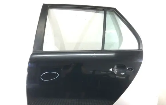 KIA Carens III Rear door