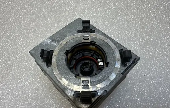 Audi A6 S6 C6 4F Headlight ballast module Xenon 5DD00831950