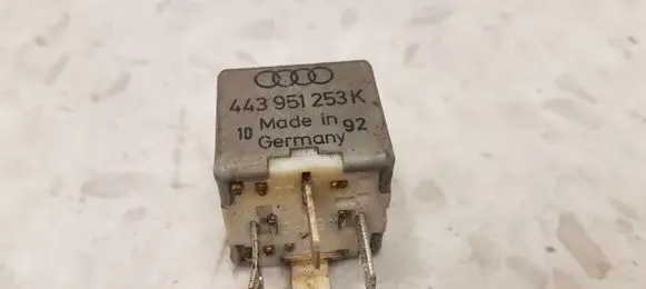 Audi A4 S4 B5 8D Other relay 443951253K