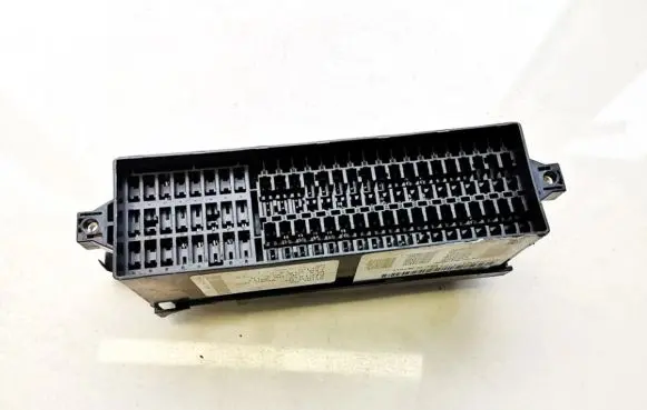 Volkswagen Jetta VI Fuse box set 5c8970000a 5c8970003b