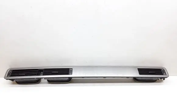 Volvo V70 Dash center air vent grill 30715143