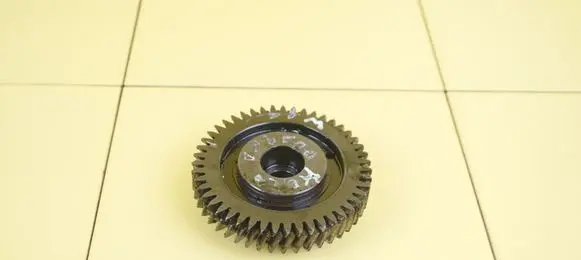 Mercedes-Benz E W212 Timing chain sprocket A6510340205 651924