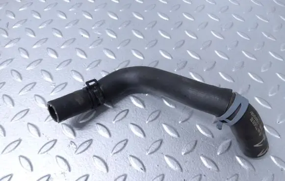 Volkswagen Golf VII Engine coolant pipe/hose 2Q0122109A