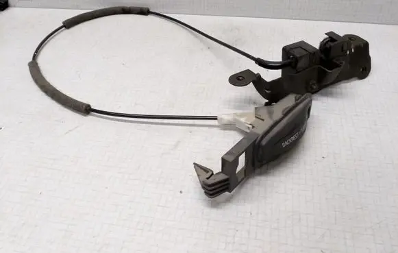 Volvo S60 Seat back rest lock catch 9188721
