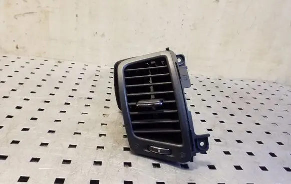 KIA Sorento Dash center air vent grill 974102P000