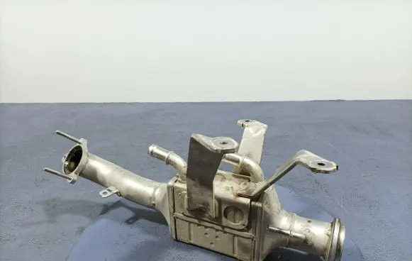 Audi A8 S8 D2 4D EGR valve cooler 059131508BQ
