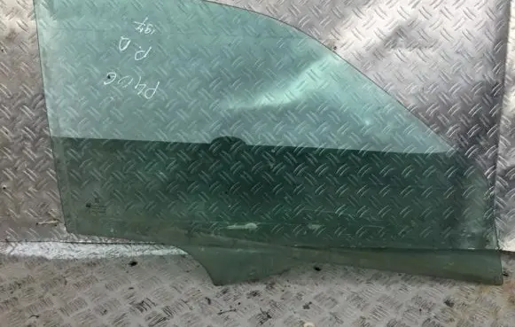 Peugeot 406 Front door window glass four-door