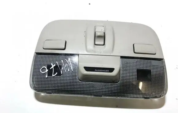 Subaru Outback Front seat light vc12008 vc12-008
